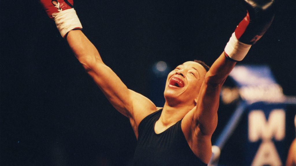 Aboro retired undefeated, with a record of 21-0. 12 of her victories came by knockout