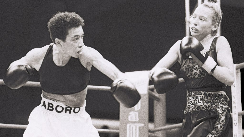  In November 1997, Aboro defeated another future world champion, Daisy Lang, in a sixth-round decision